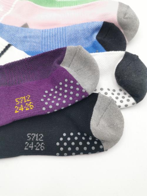 5712 竹炭短統止滑氣墊單車運動襪