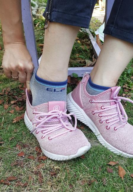 6432 彩虹船型氣墊運動襪