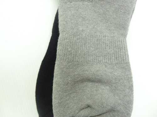 5816 竹炭長統氣墊登山雪襪 - 全起毛超級保暖!