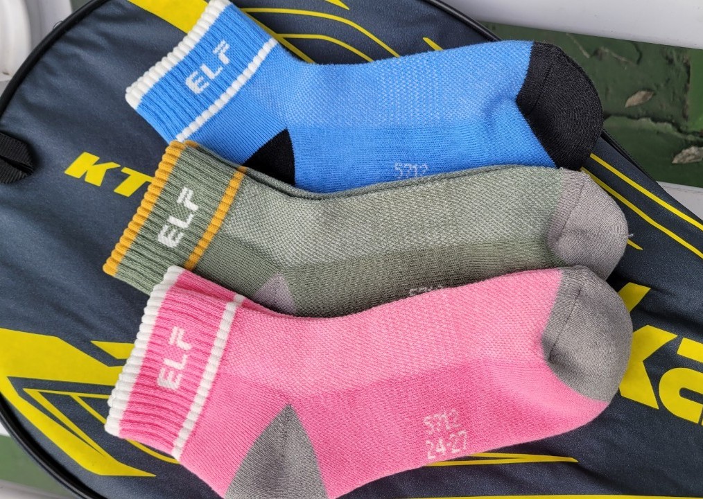 5712-1 竹炭短統氣墊運動襪 <無止滑>